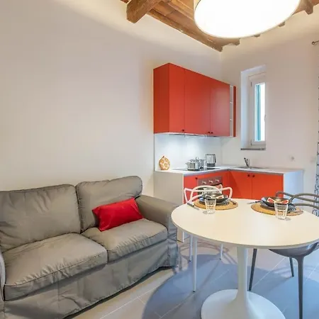 Bilocale Con Giardino Privato Vicino A Careggi, Cto, Meyer E Tramvia T1 فلورنس