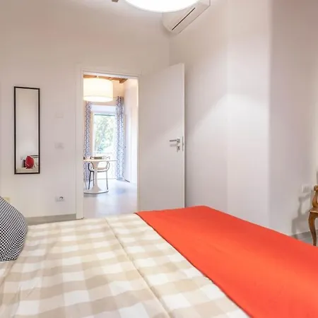 Bilocale Con Giardino Privato Vicino A Careggi, Cto, Meyer E Tramvia T1 شقة *